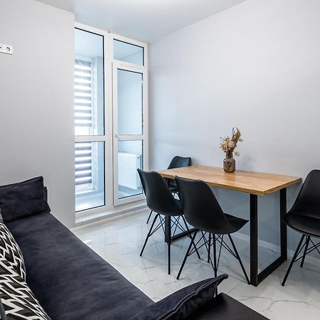 Avalon Time Apartment Lwów Zewnętrze zdjęcie
